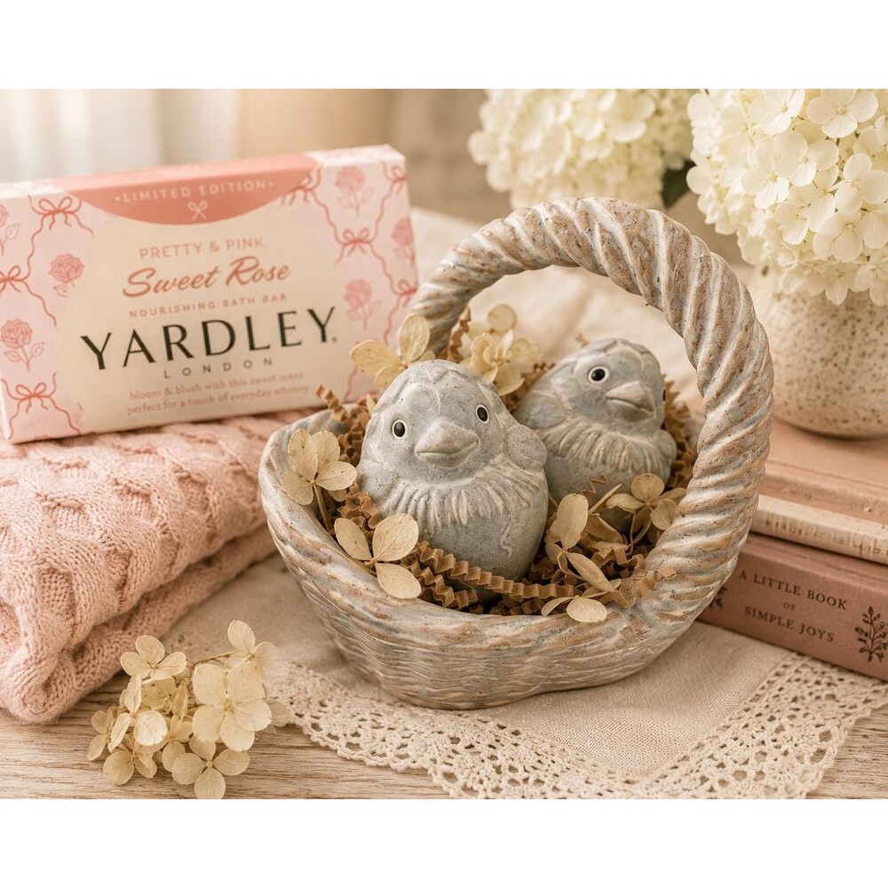 Isabel Bloom Gift Basket Set | Self Care Gift for Her | Cottagecore Bath Gift